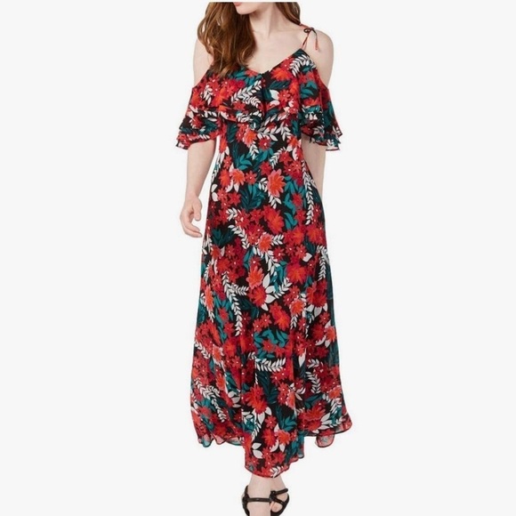 Calvin Klein Dresses & Skirts - NWT! Calvin Klein Floral Flowy Maxi Dress Spaghetti Straps - size 8 - MSRP $149!
